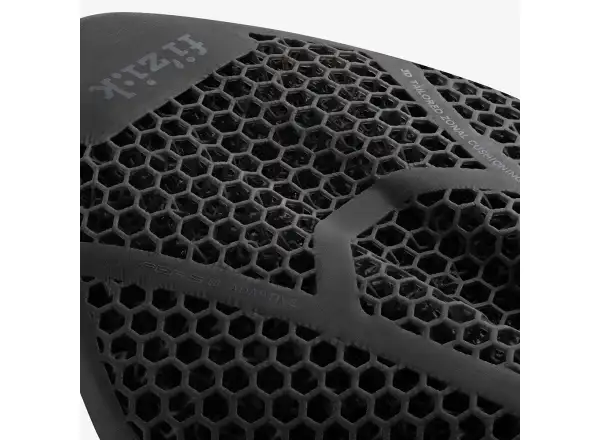 Fizik Transiro Aeris LD R1 Adaptive siodełko 135 mm