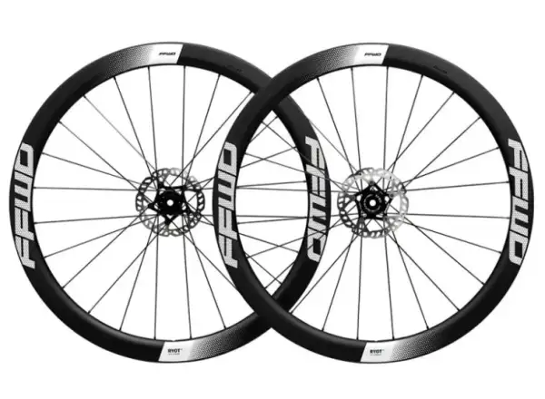 FFWD RYOT44 FFWD 2:1 szosowe koła zaplatane galuszkowe White bębenek Shimano HG11