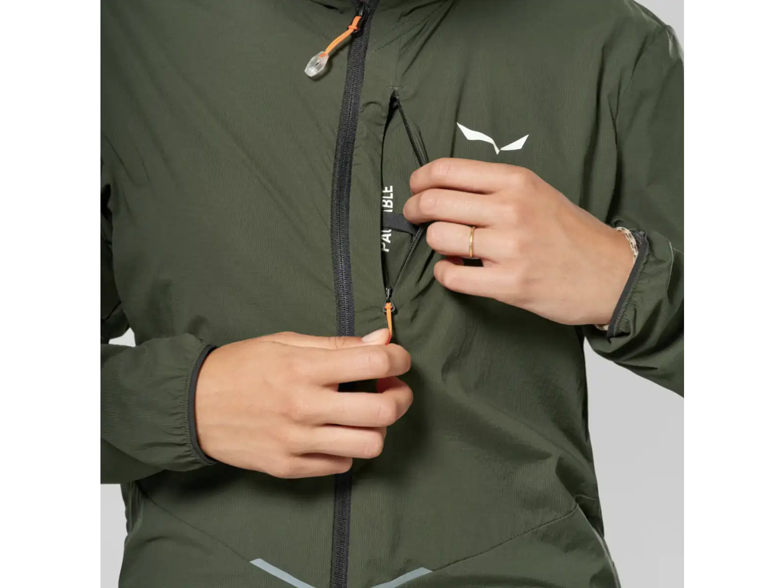 Salewa Pedroc Wind Light damska kurtka Dark Olive