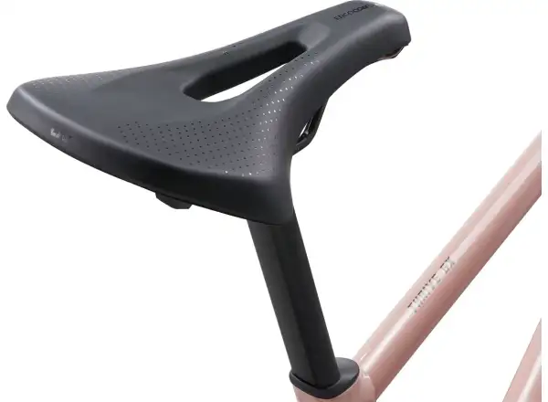 Liv Thrive GX rower fitness petra clay