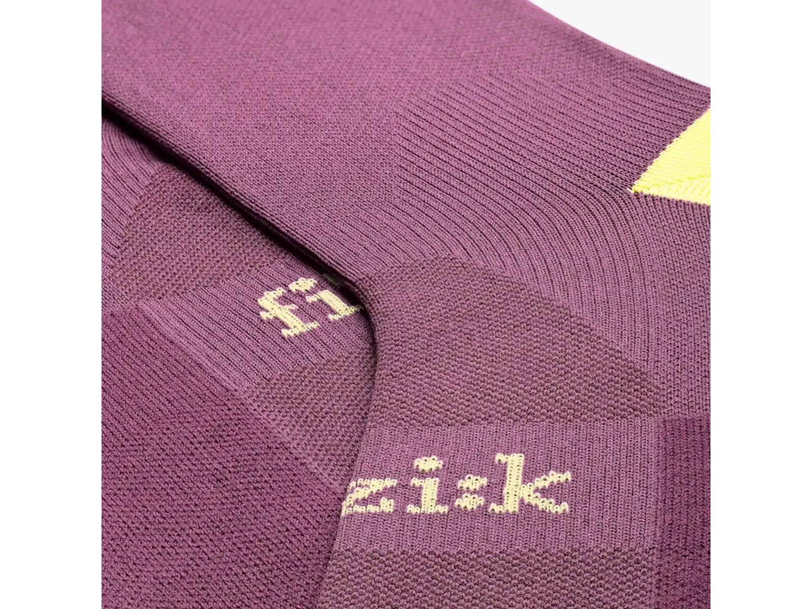 Fizik Team Edition skarpety rowerowe Grape