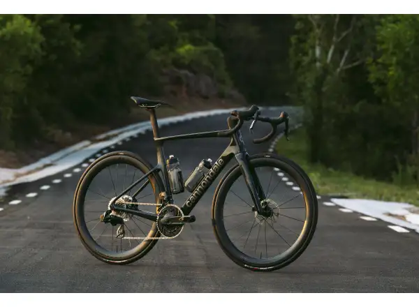 Cannondale Super Six Evo Carbon 1 rower szosowy RAW