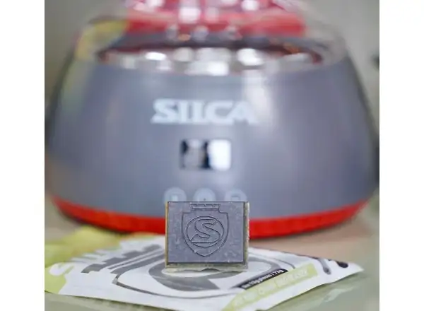 Silca Strip Chip dodatek czyszczący do wosku na łańcuch
