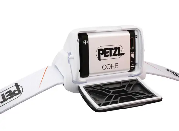 Petzl TIKKA CORE WHITE 2025 latarka biała