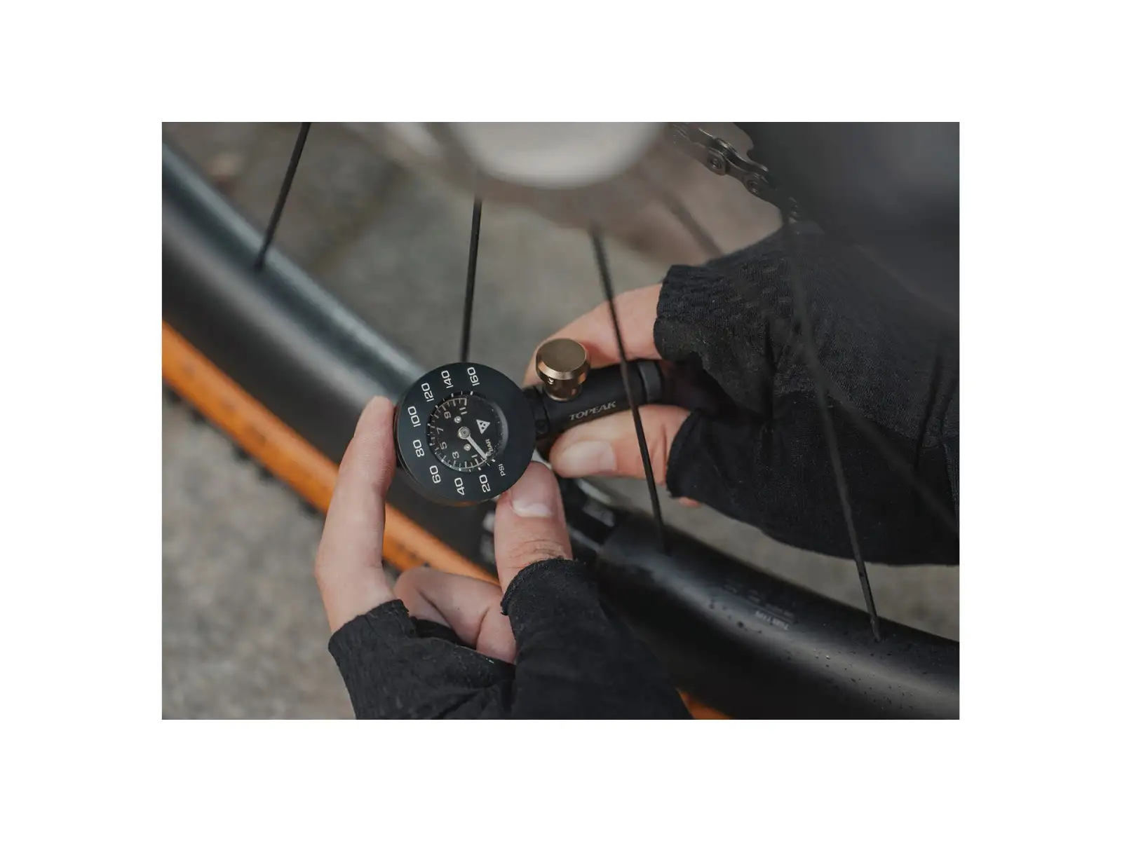 TOPEAK Airbooster G+ CO2 pompka