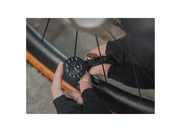 TOPEAK Airbooster G+ CO2 pompka
