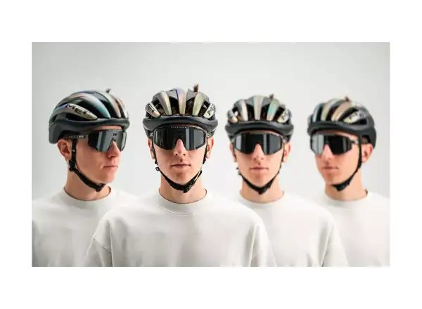 MET Trenta 3K Carbon MIPS kask Tadej Pogačar Edition II