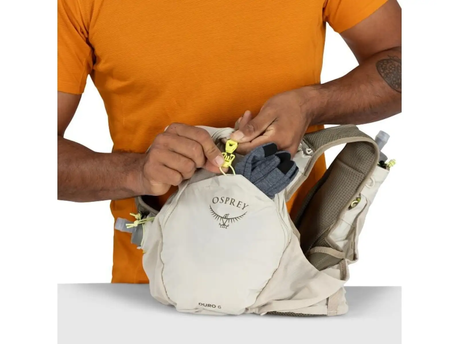Osprey Duro 6 kamizelka do biegania Sandy Grey