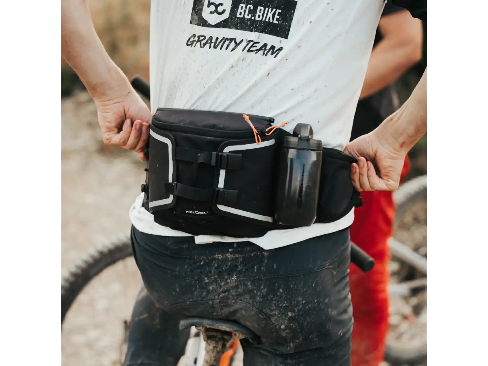 Fidlock Hip Double nerka 2,5 l + butelka 450 ml