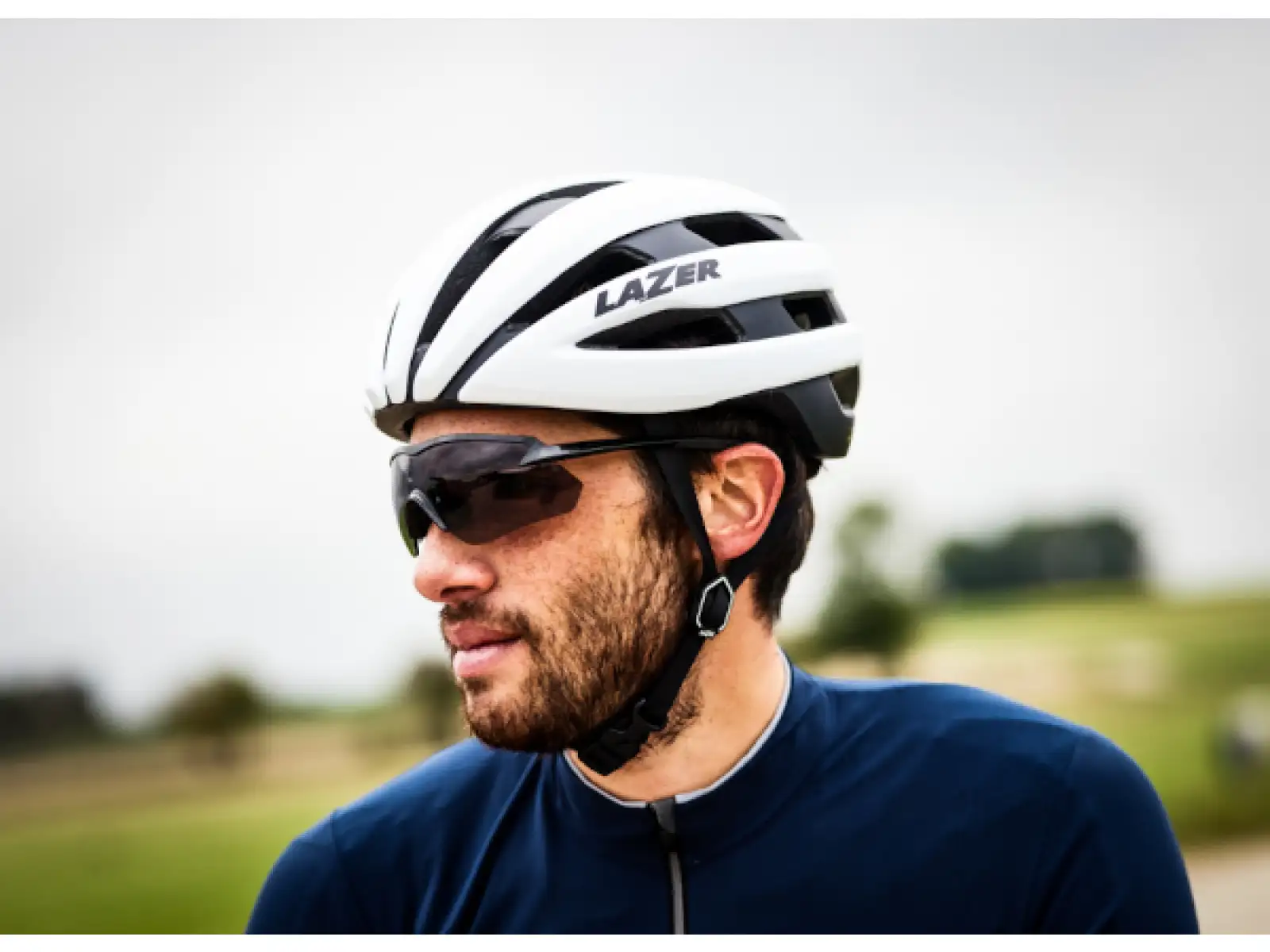 Lazer Sphere kask White/Black