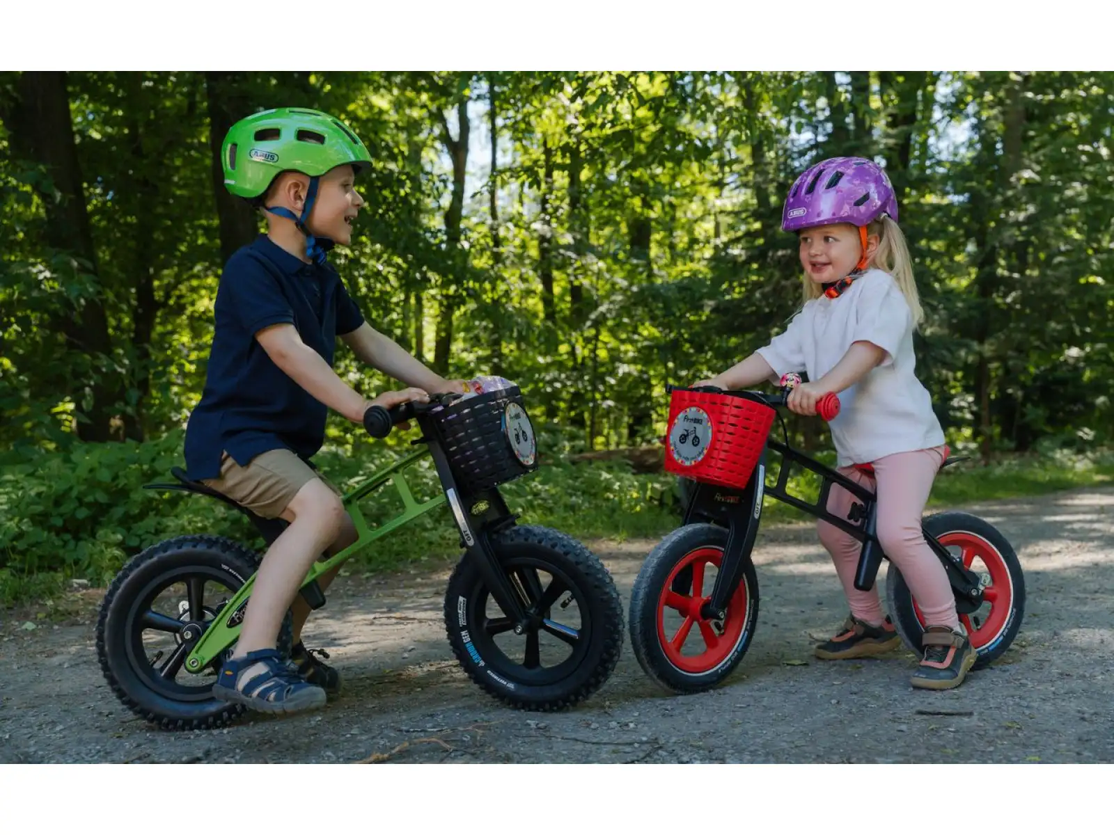 First Bike FAT dziecięcy rowerek biegowy Violet