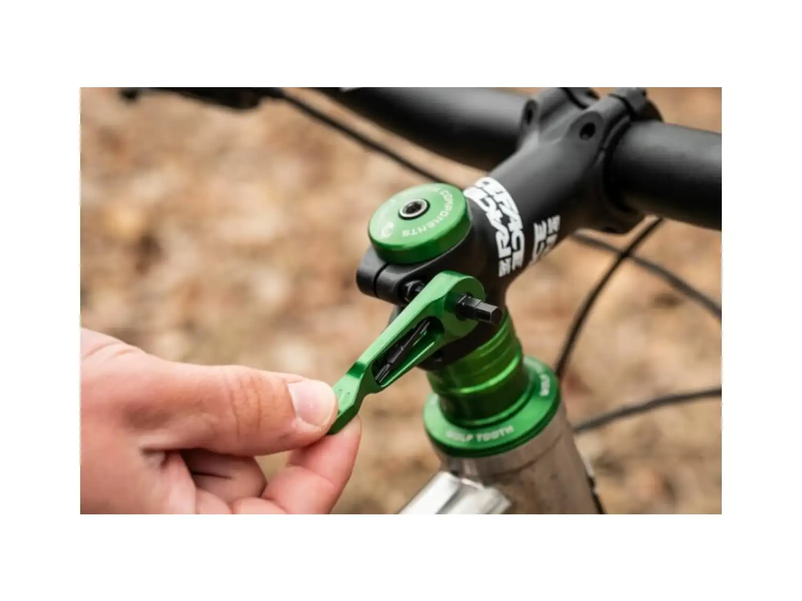 Wolf Tooth Axle Handle multiklucz 10 funkcji czarna