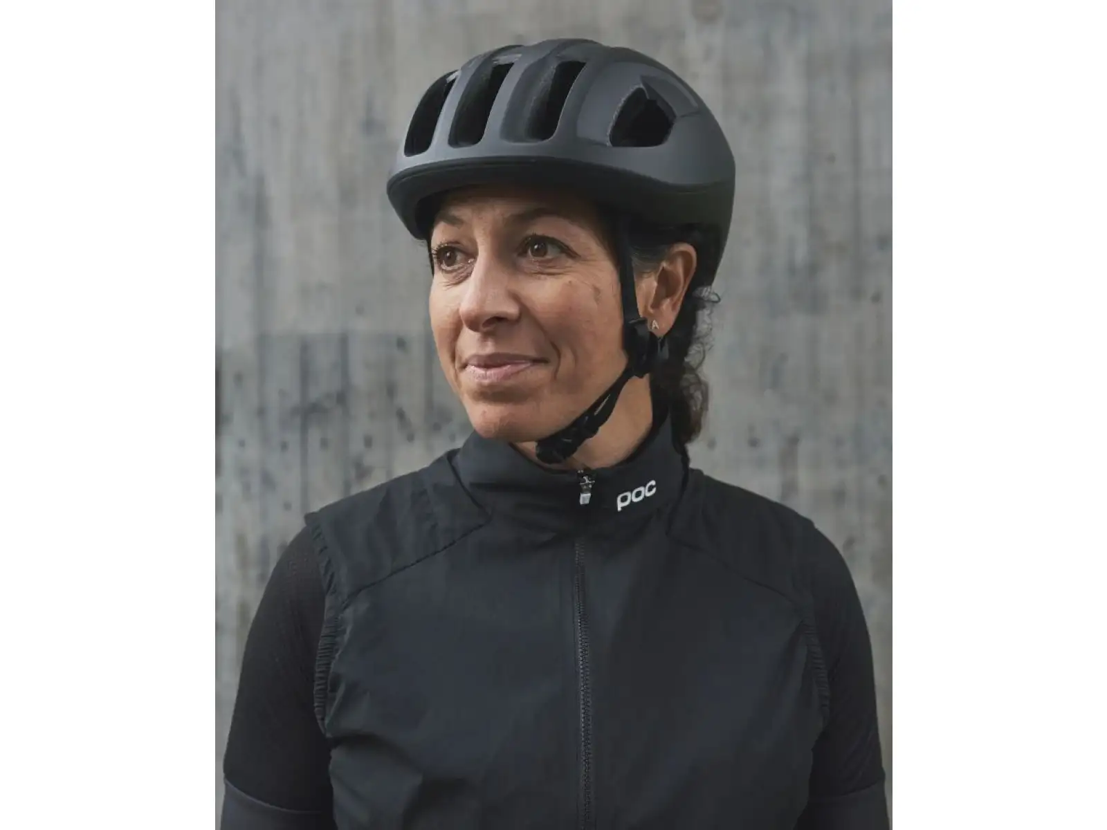 POC Ventral MIPS kask Uranium Black Matt