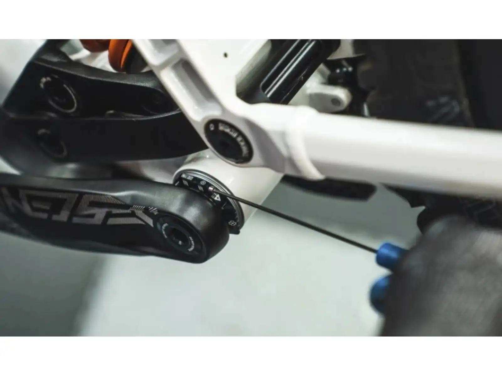 Muc-Off Crank Preload Ring pierścień naprężający do korby Modrá