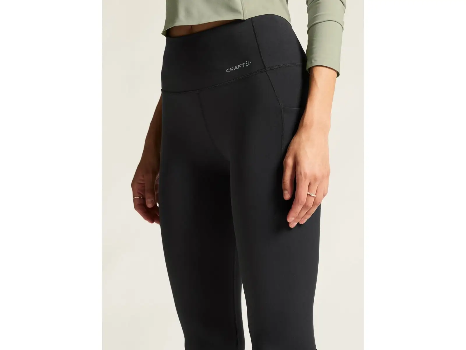 Craft Essence Capri damskie spodnie 3/4 czarna