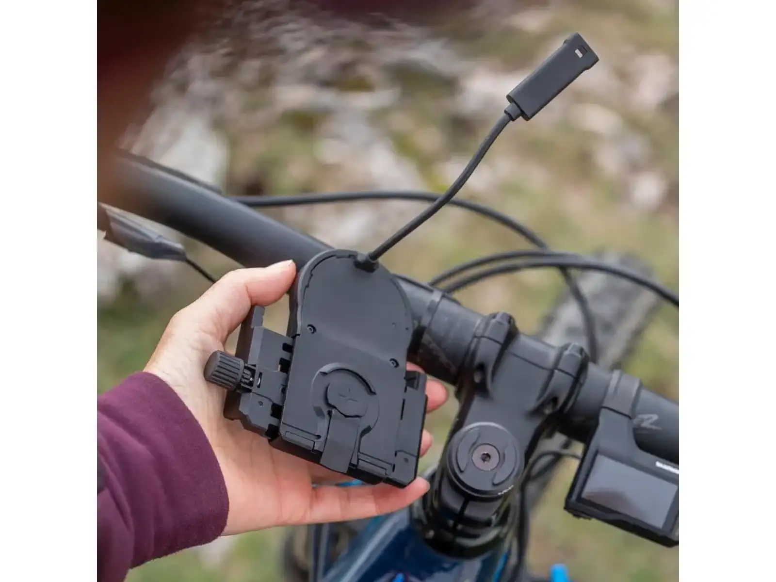 SP Connect Universal Charging Phone Clamp SPC+ uniwersalny uchwyt ładujący