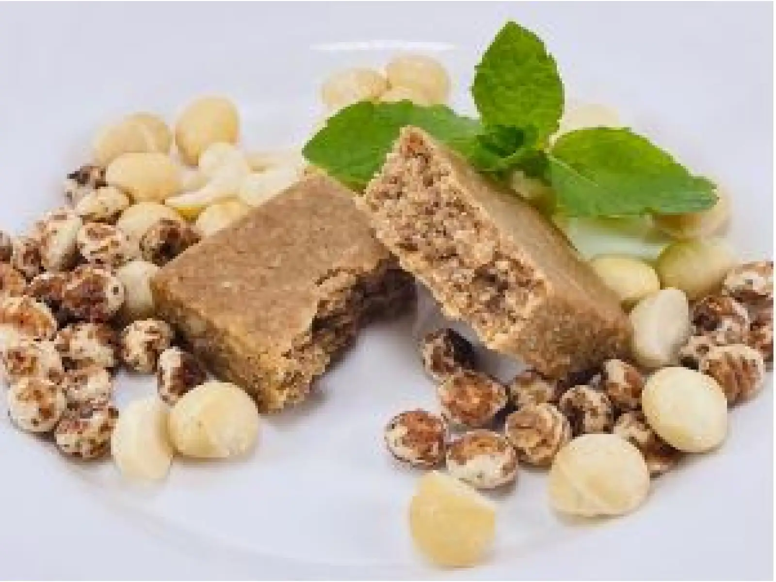 Sponser Oat Pack Bar flapjack orzech makadamia
