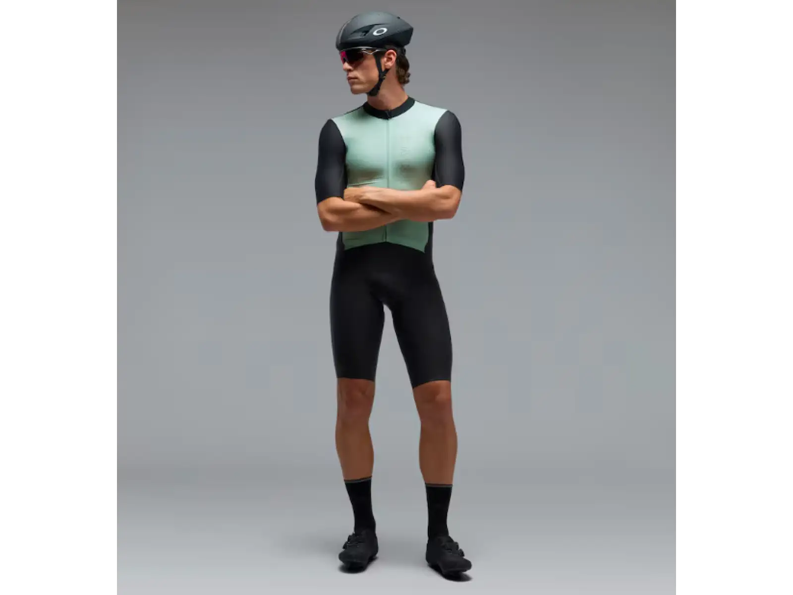 Oakley Endurance męskie spodenki z wkładką i szelkami Pitch Black
