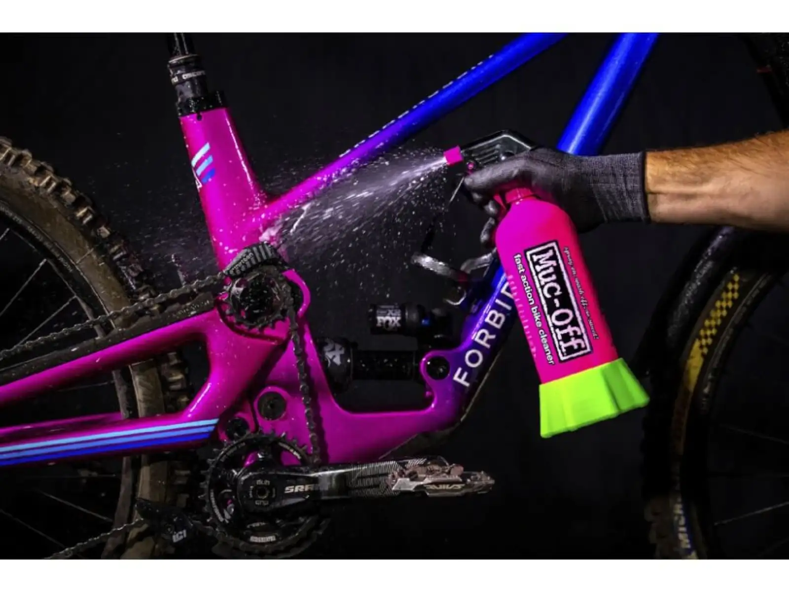 Muc Off Bottle for Life + Punk Powder zestaw butelek i proszku do czyszczenia rowerów