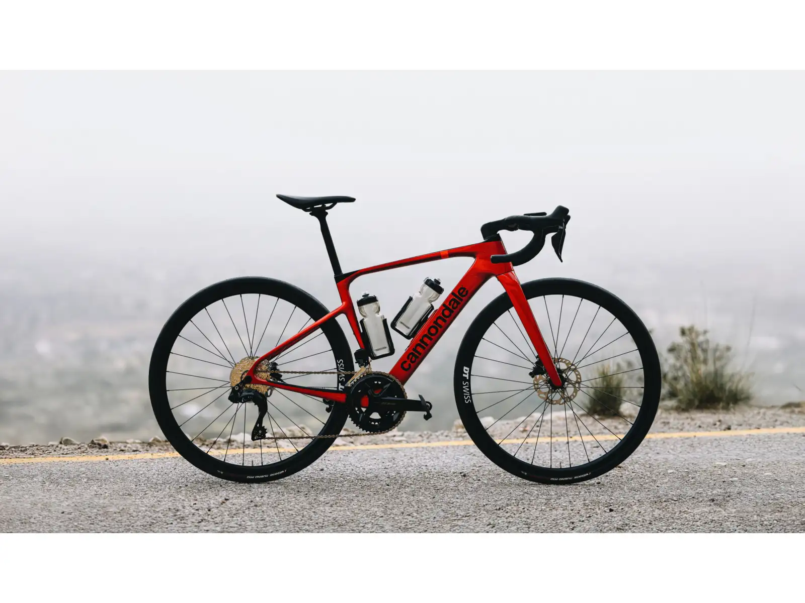 Cannondale Synapse Carbon 4 rower szosowy Metallic Red