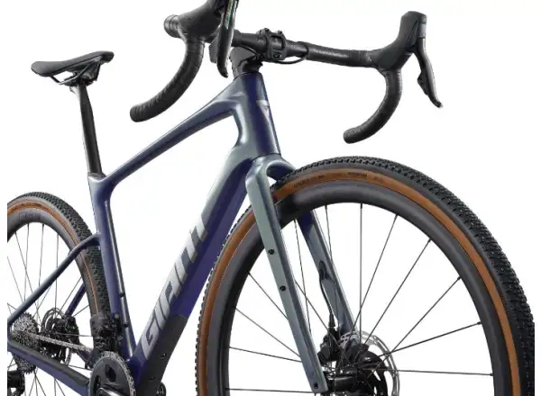 Giant Revolt Advanced Pro 0 gravel rower Interstellar