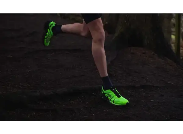 Inov-8 Trailfly Ultra G 300 Max męskie buty do biegania zielona/czarna