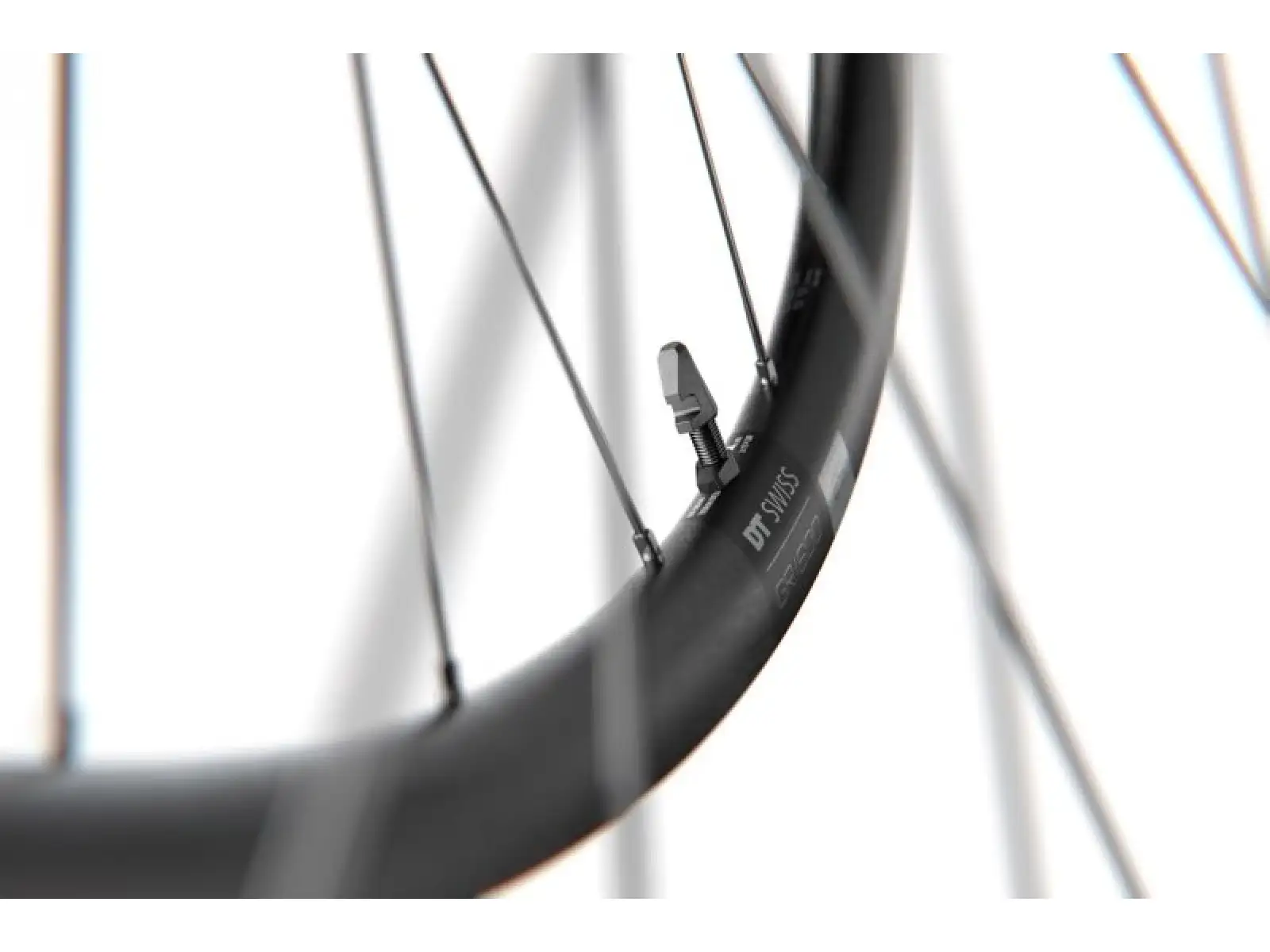 DT Swiss GR 1600 Spline DB 28" gravel koła zaplecione black
