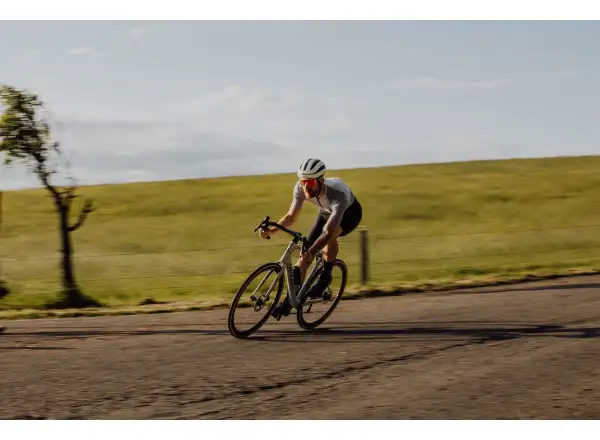 Force Strive okulary rowerowe transparentne/czerwone lustrzana soczewka
