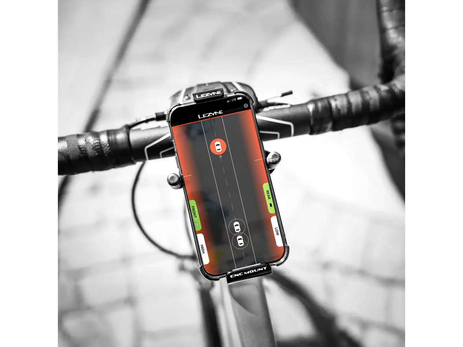 Lezyne Radar React StVZO System przednie i tylne światło Black