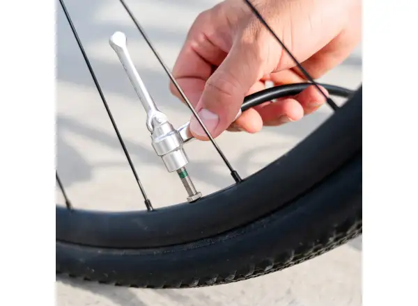 Lezyne Alloy Floor Drive 3.5 pompka warsztatowa z głowicą Presta Pro