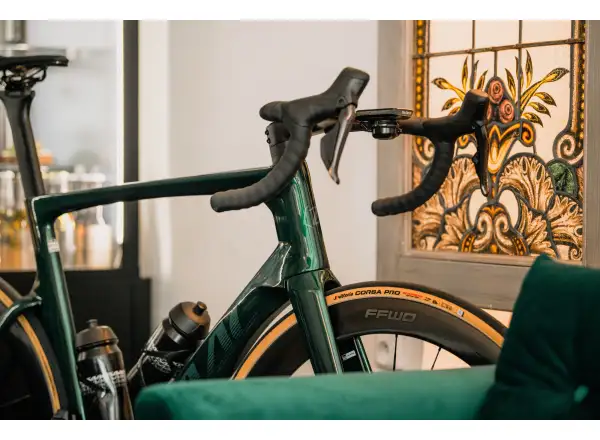 Isaac Meson Ultegra Di2 rower szosowy Jade Green