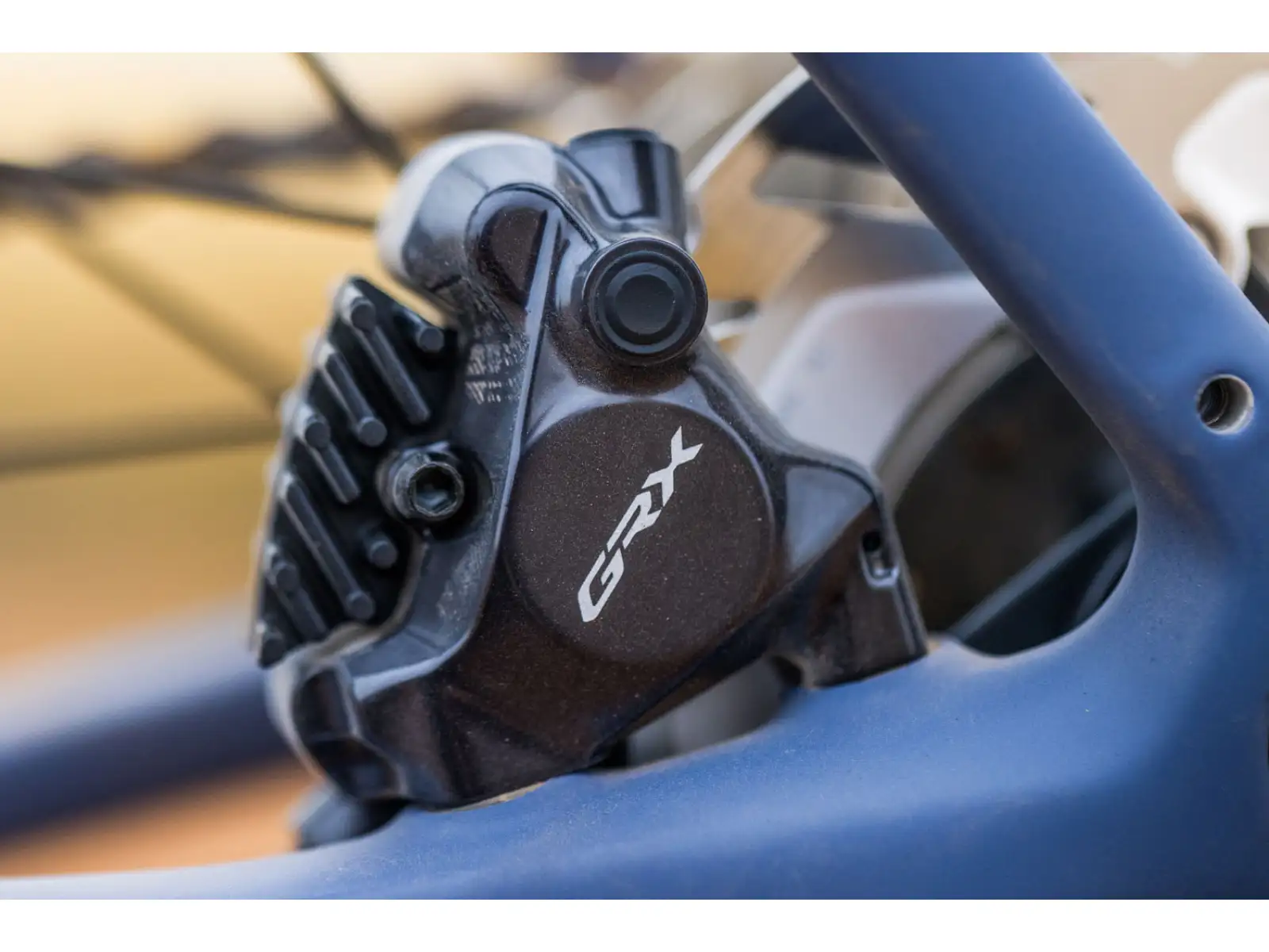 Shimano GRX Di2 ST-RX825 + BR-RX820 12sp prawa dźwignia zmiany biegów i tylna dźwignia hamulca oraz zacisk