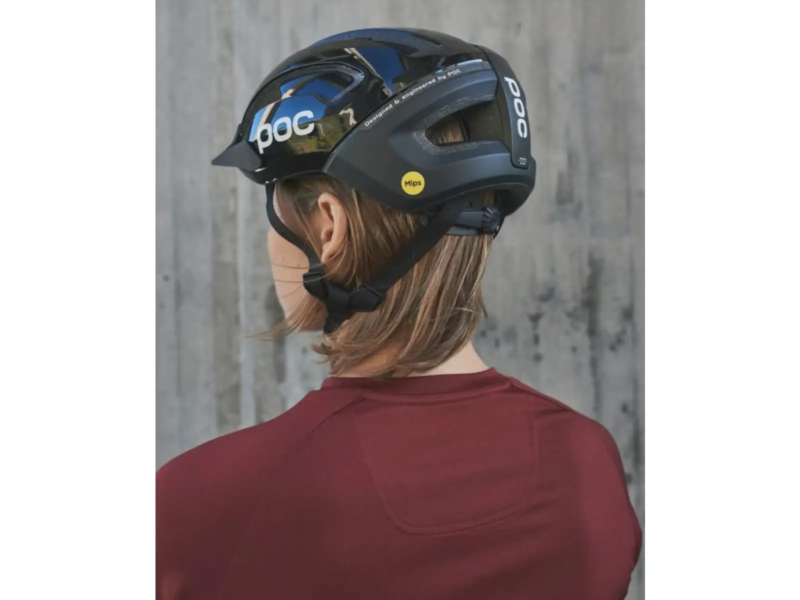 POC Omne Air Resistance MIPS kask Uranium Black