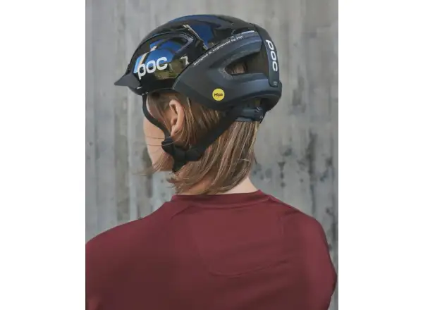 POC Omne Air Resistance MIPS kask Uranium Black