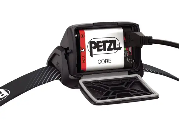Petzl ACTIK CORE 2025 czołówka czarna