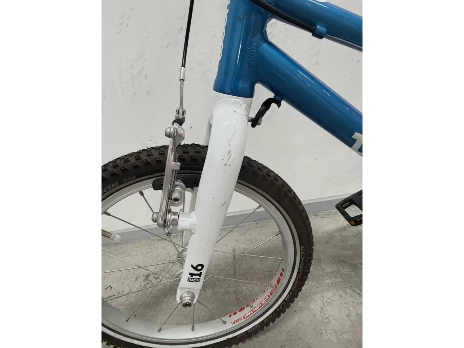 Woom 3 Blue 16" rower dziecięcy BAZAR
