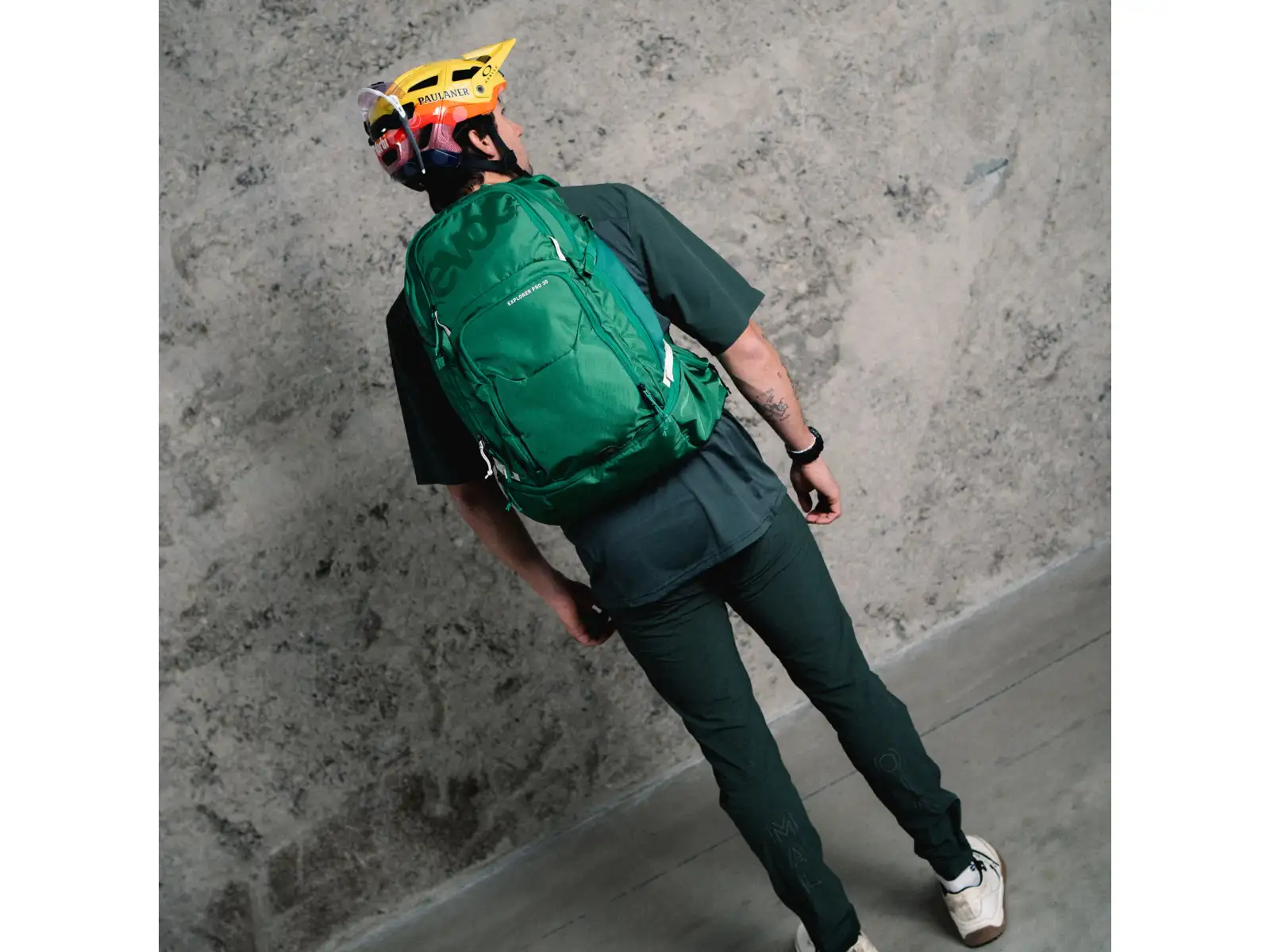 Evoc Explorer Pro 30 plecak Bottle Green
