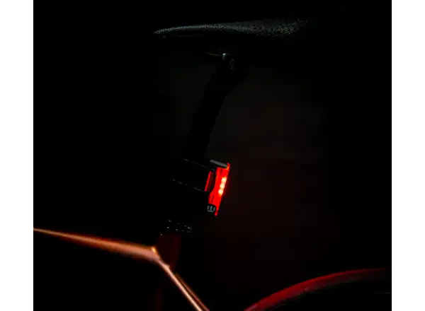Lezyne Strip Drive Pro Alert 400+ Rear tylne światło Black