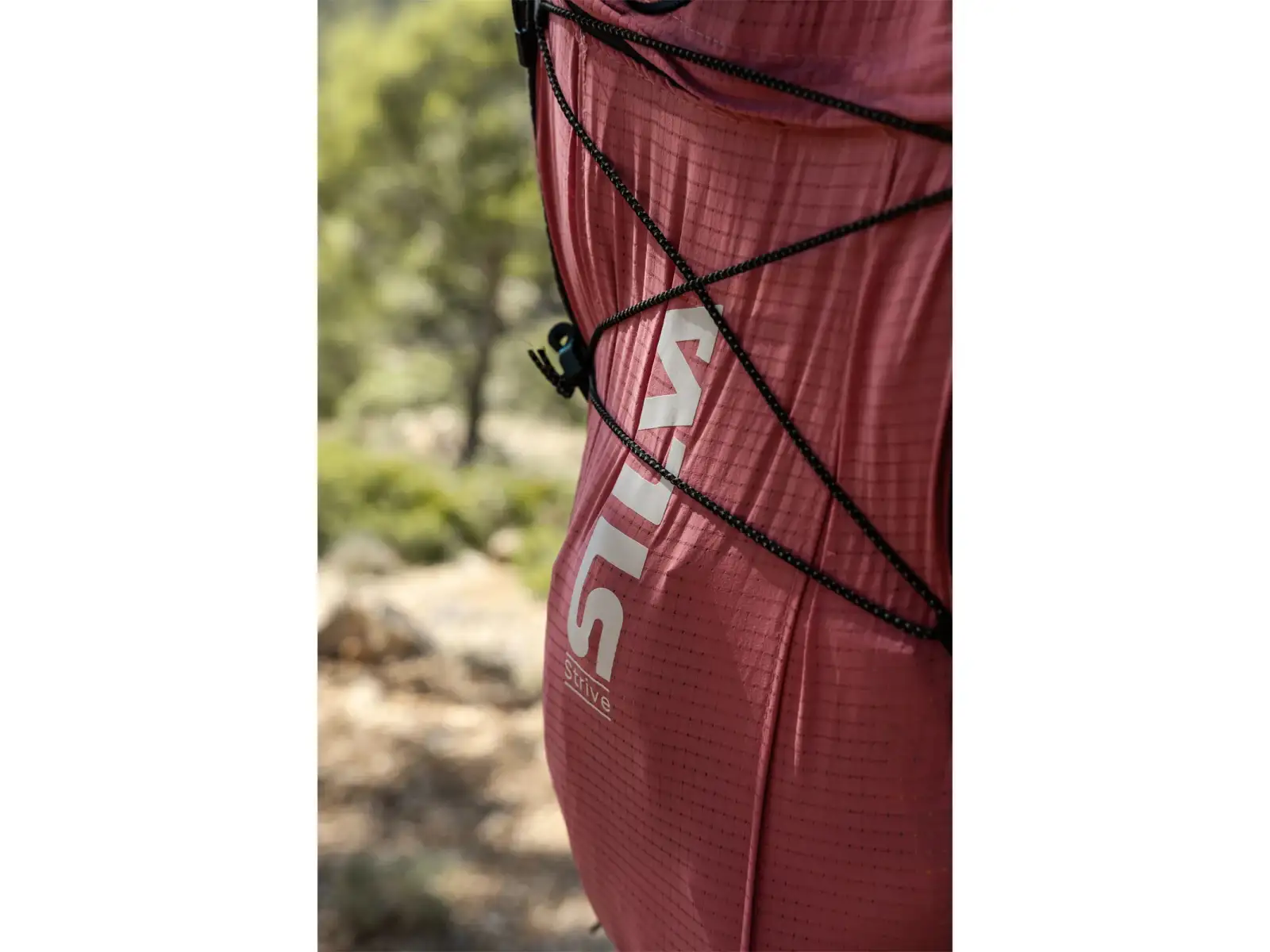 Silva Strive 10 kamizelka biegowa Black