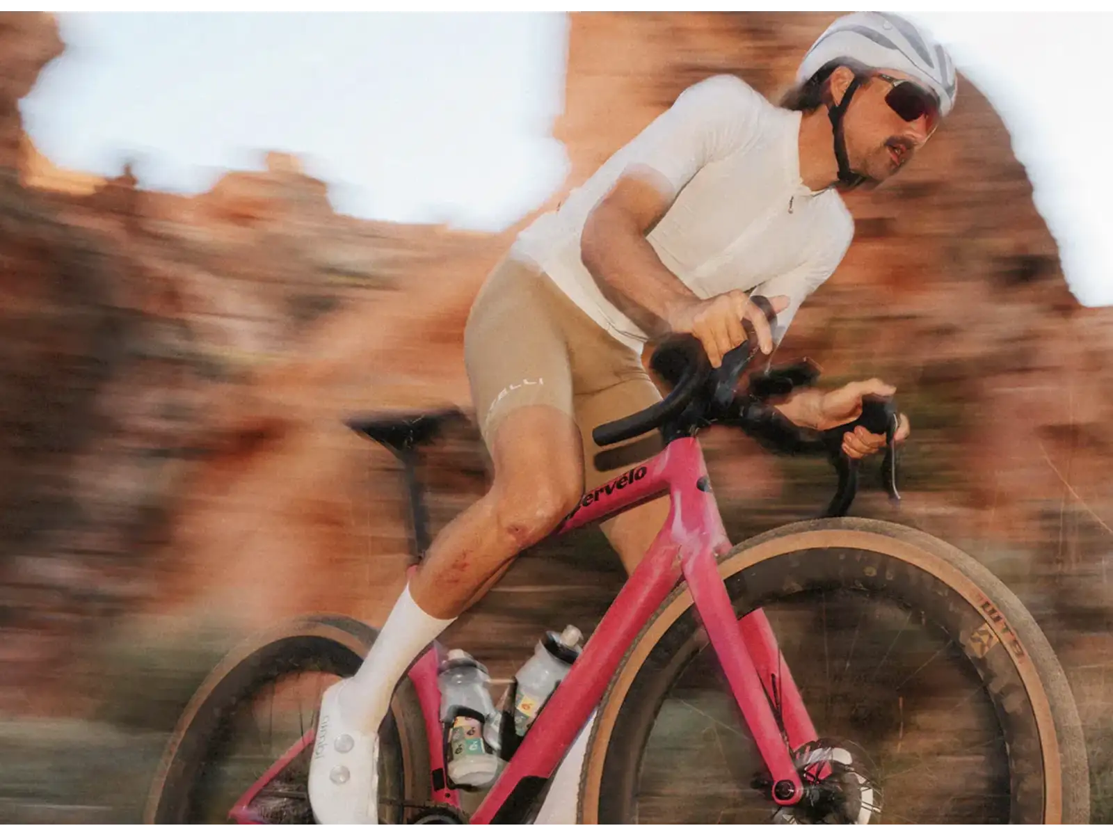 Cervélo Aspero SRAM Force AXS 1 rower gravelowy Dusty Unicorn