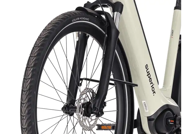 Superior eWAY 6.4 miejskie rower elektryczny Gloss Soft Green