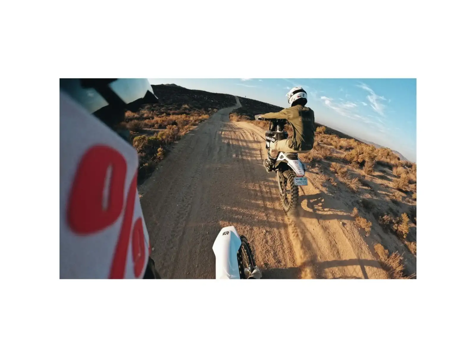 GoPro Przedni + boczny uchwyt na kask