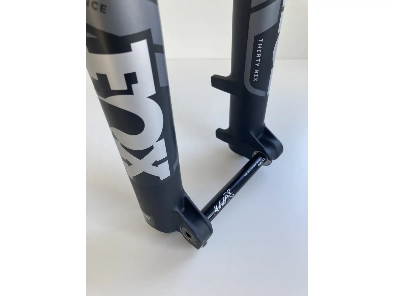 FOX 36 Float Performance FIT Grip amortyzator 160 mm - z kola