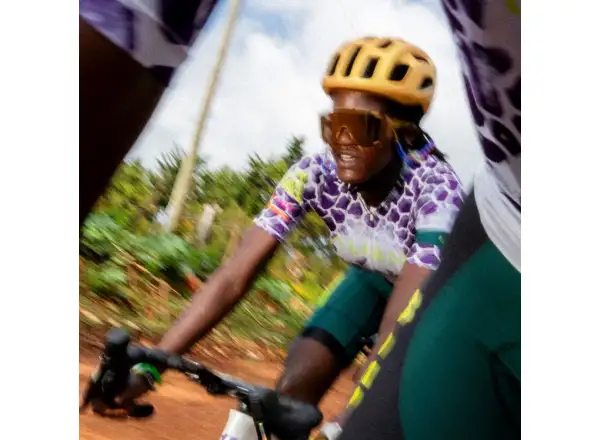 POC Ventral Air MIPS kask AMANI Edition