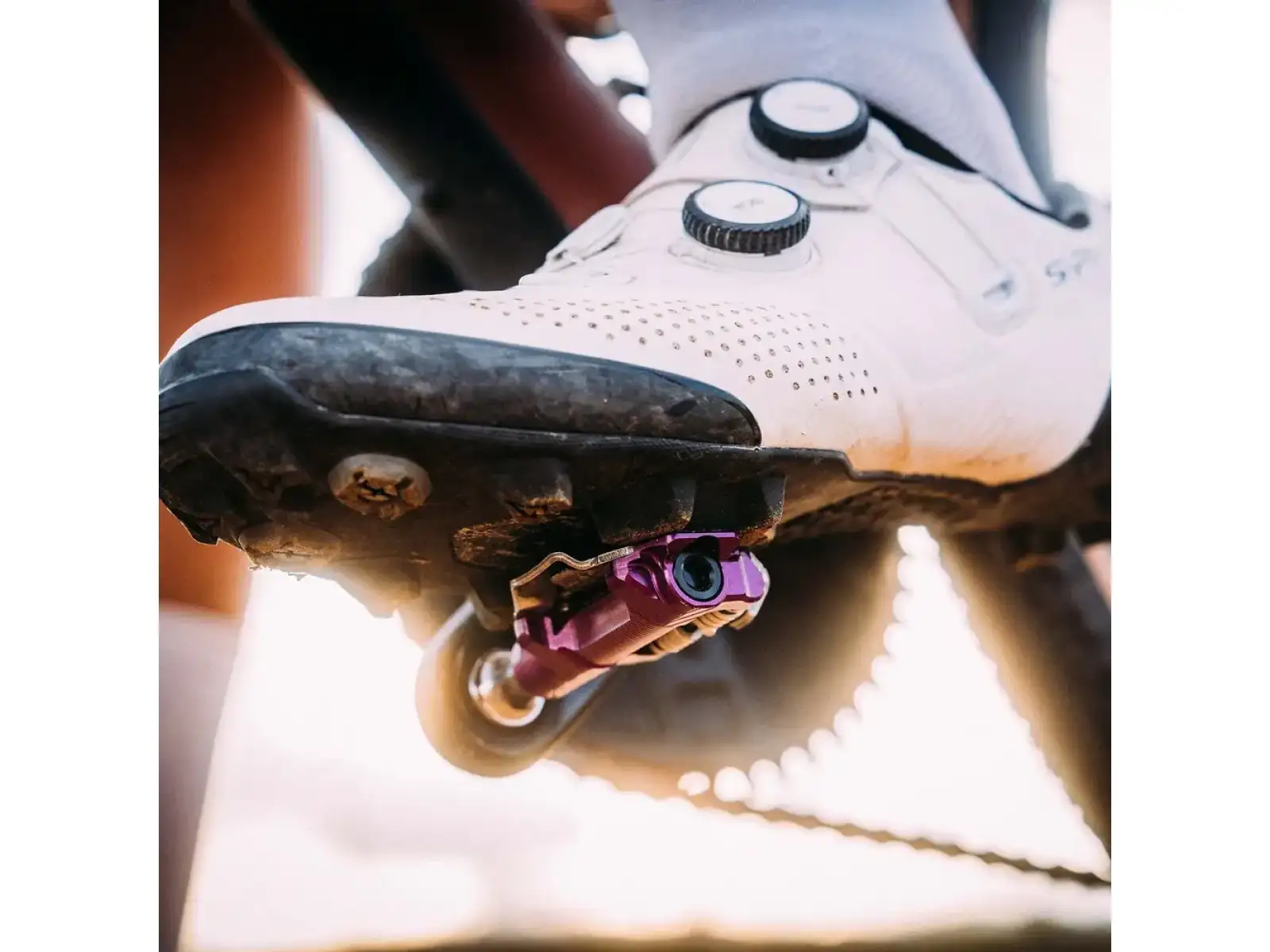 WOLF TOOTH DEL Gravel Race pedały zatrzaskowe Ultraviolet Purple