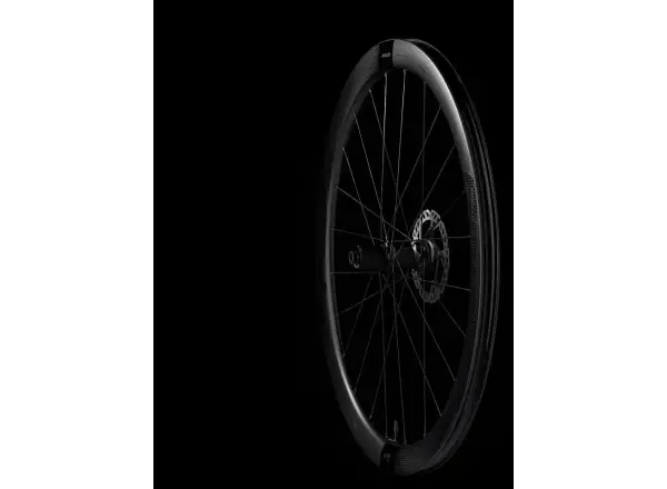 FFWD RYOT44 DT240 2:1 EXP szosowe koła zapleciona opona MattBlack bębenek Shimano HG11