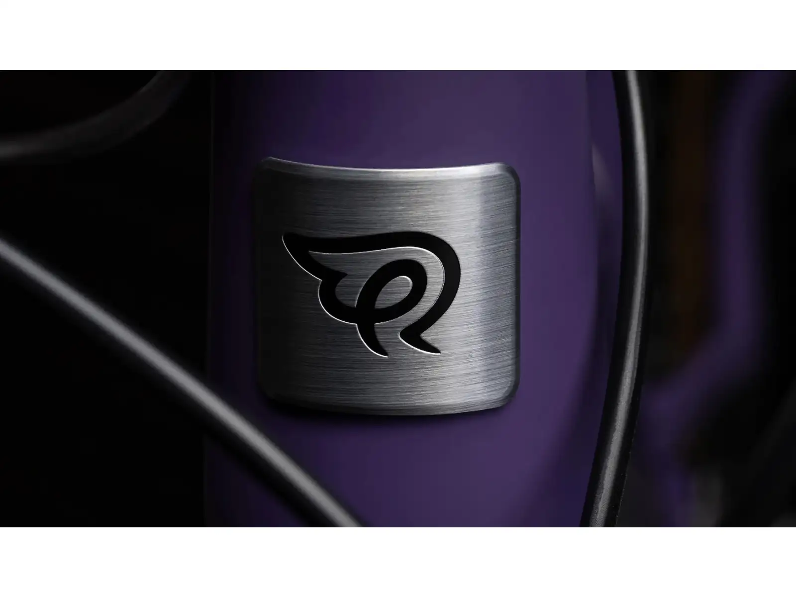 Early Rider Hellion 24 rower dziecięcy Electric Purple
