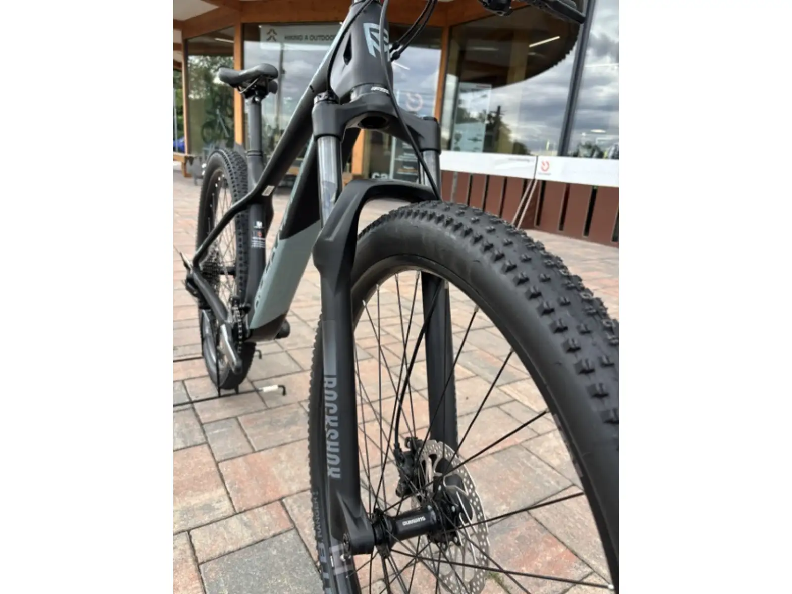 Rock Machine BLIZZ CRB 30-29 rower górski Black/Grey WZÓRZENIEC