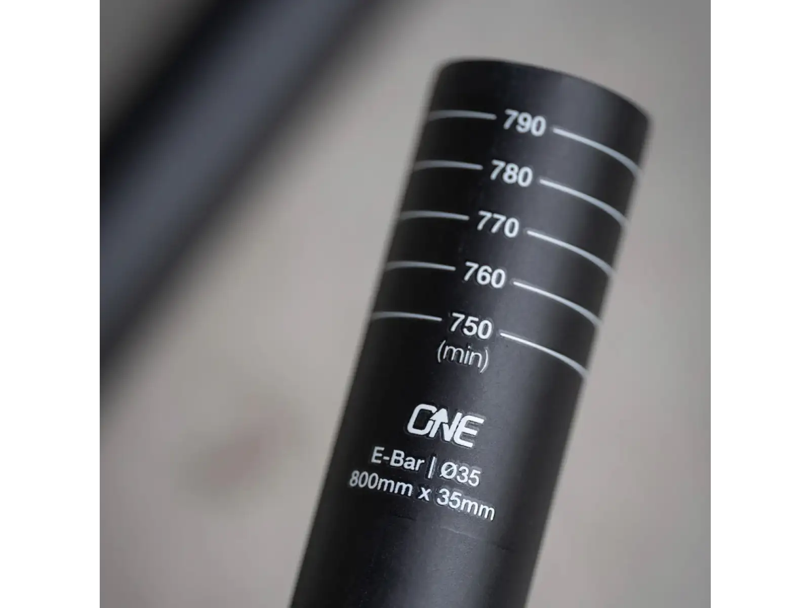OneUP E-bar Carbon 35/800 mm kierownica czarna