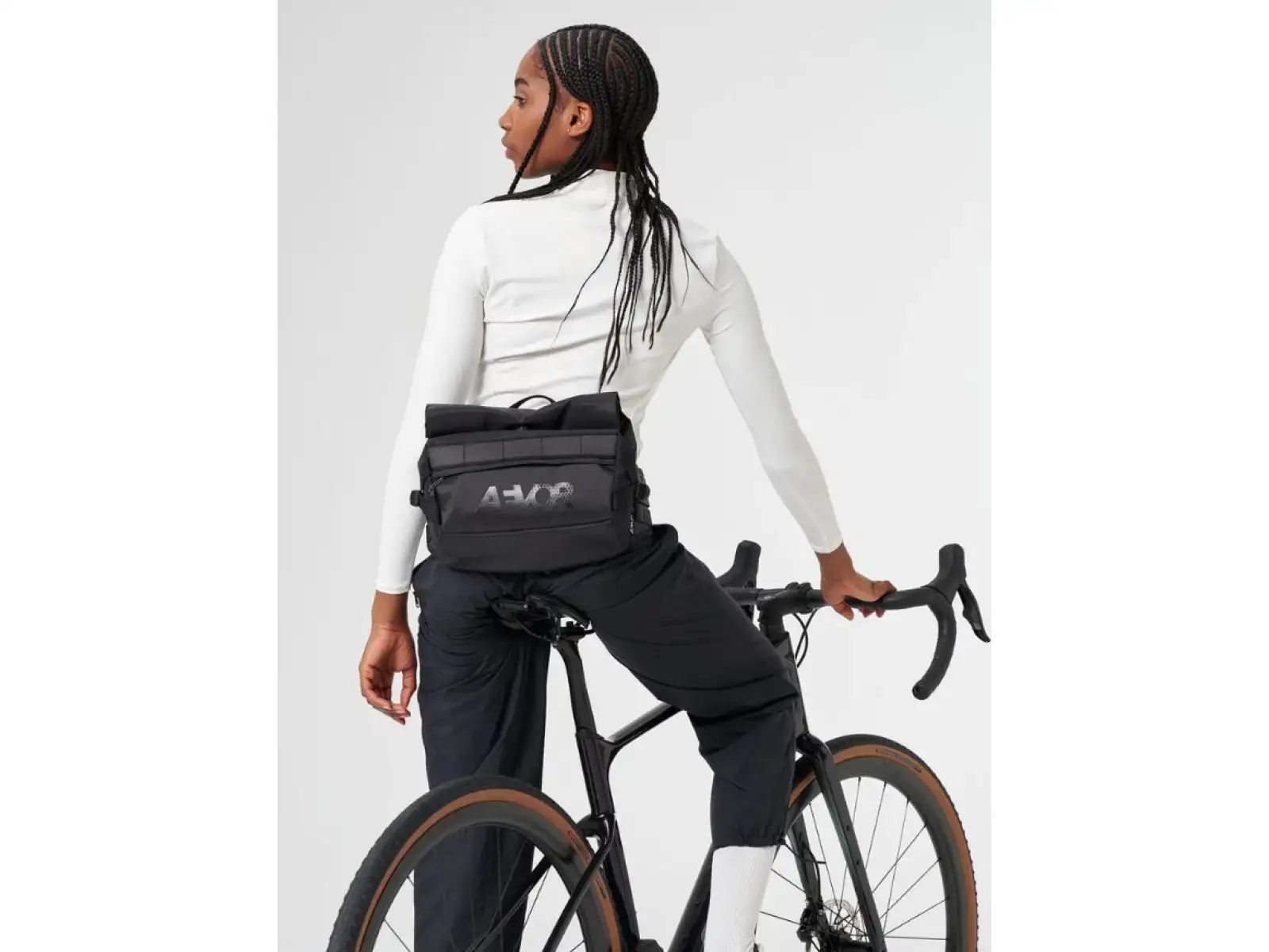 Aevor Waist Pack Proof nerka 5-9 l Black